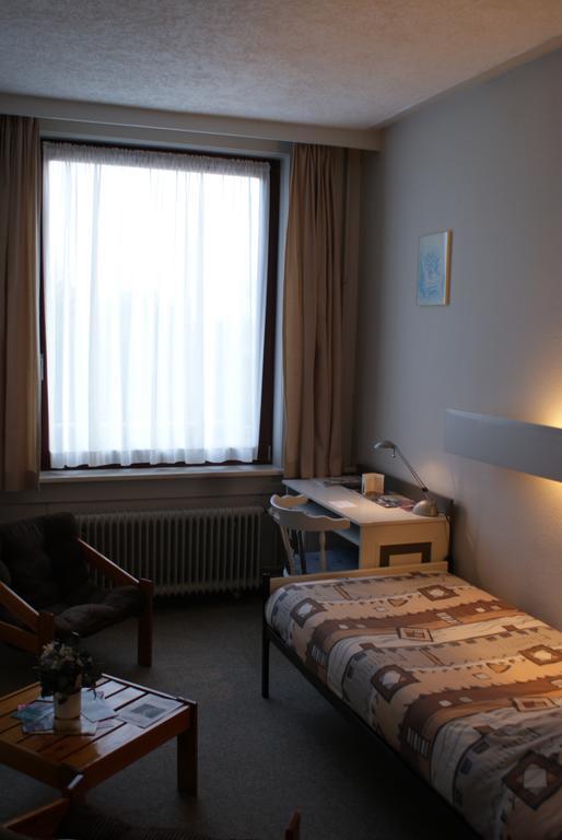 Hotel Domstad Utrecht Oda fotoğraf